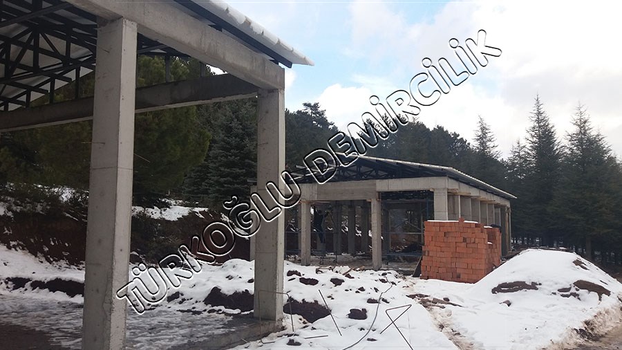 Salih Fidanlık Depo Çelik Çatı